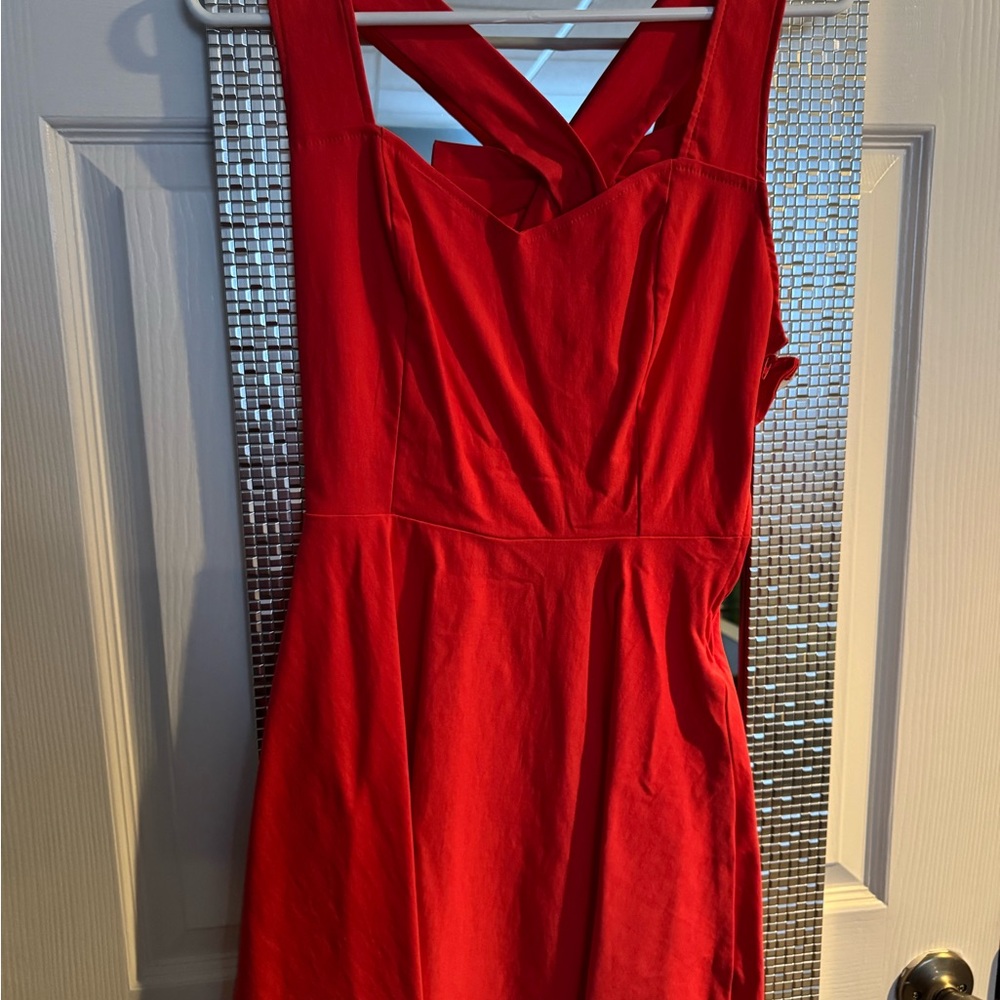 Red Sleeveless Dress w/Bow on Back